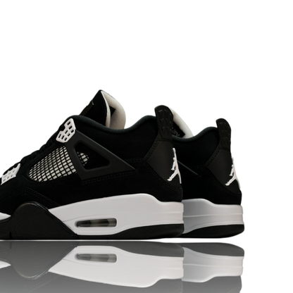 AJ4 Retro 'White Thunder'
