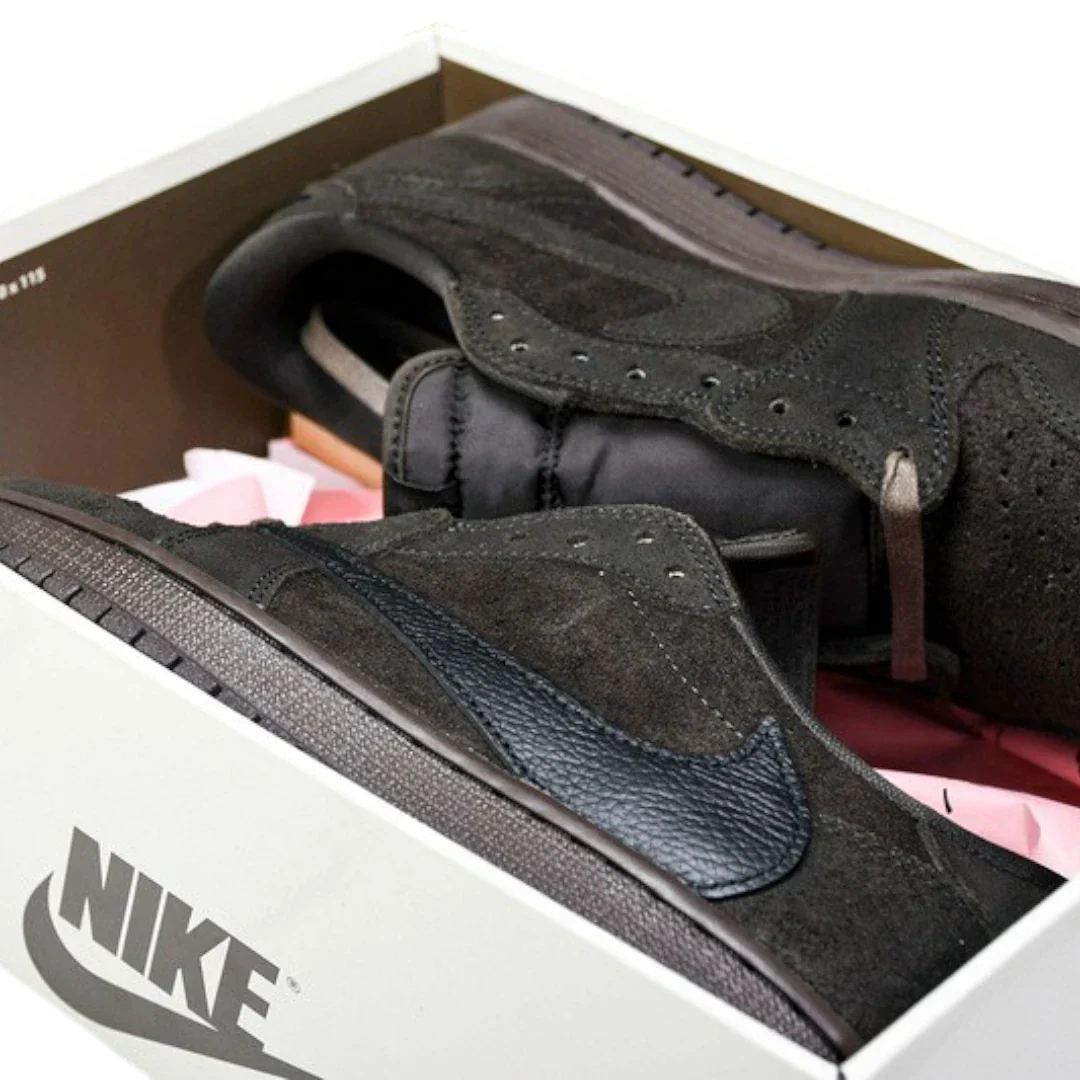 Travis Scott x AJ1 Low OG 'Velvet Brown'