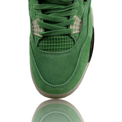 AJ4 Retro 'Wahlburgers'