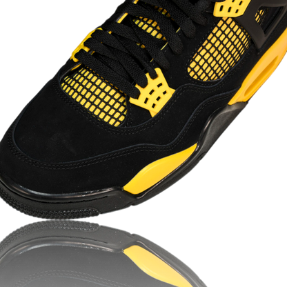 AJ4 Retro 'Thunder'