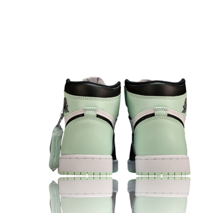 AJ1 Retro High 'Igloo'