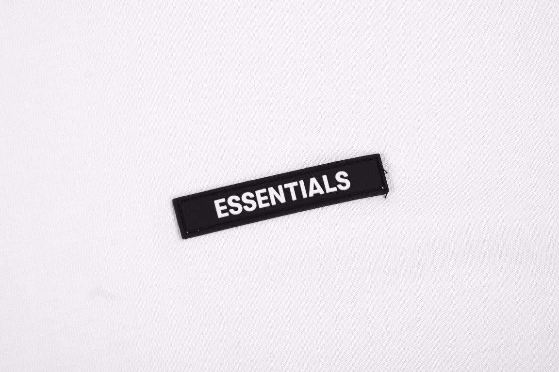 Minimalist Logo T-Shirt – White