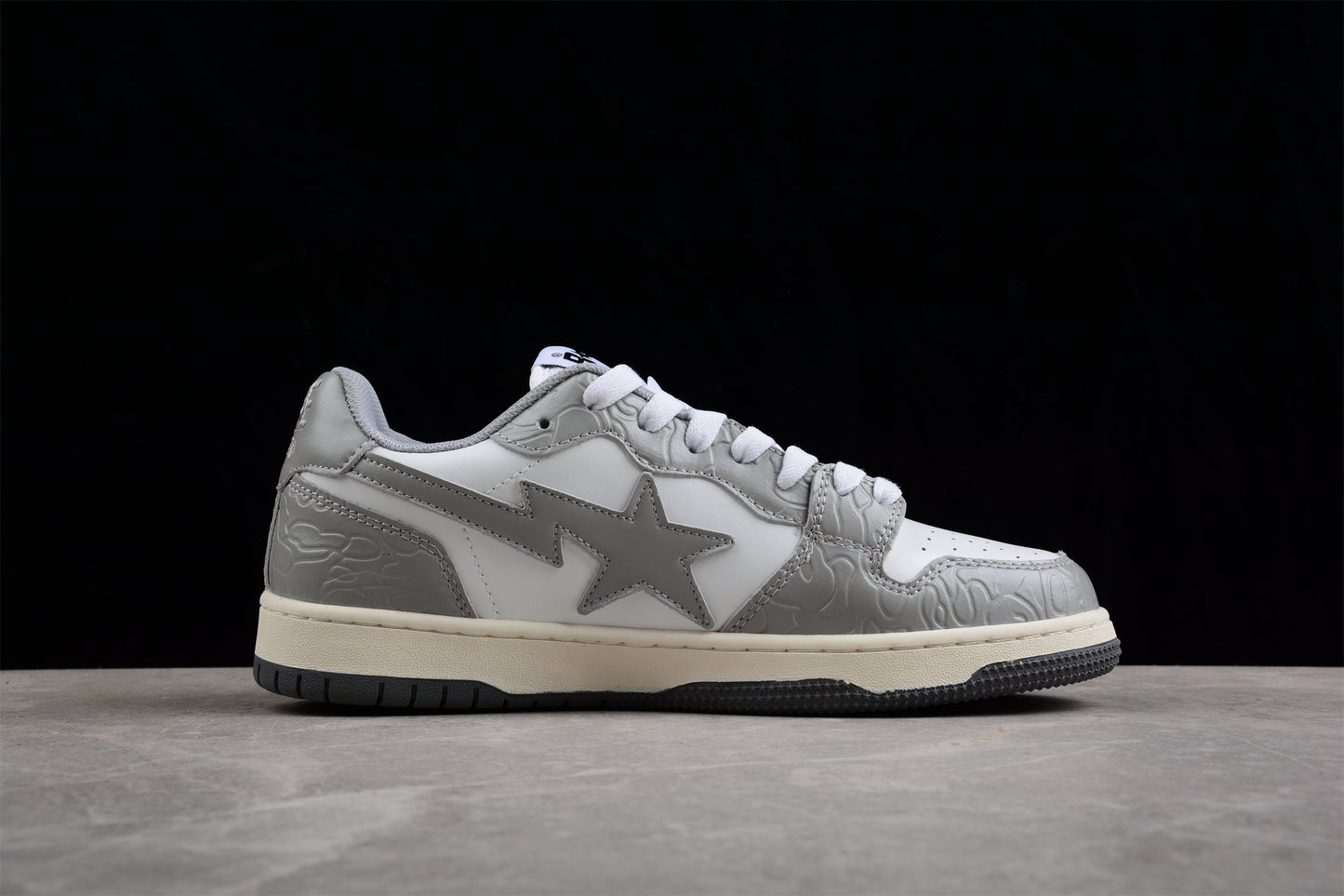 Star Logo Low-Top Sneaker – White and Grey