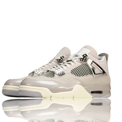 AJ4 Retro WMNS 'Frozen Moments'