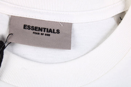 Minimalist Logo T-Shirt – White