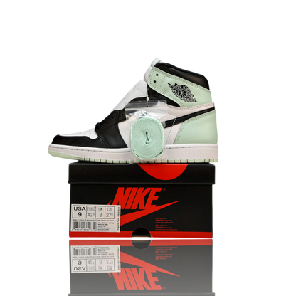 AJ1 Retro High 'Igloo'