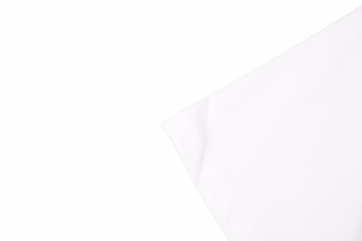 Minimalist Logo T-Shirt – White