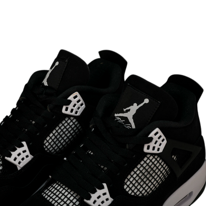 AJ4 Retro 'White Thunder'