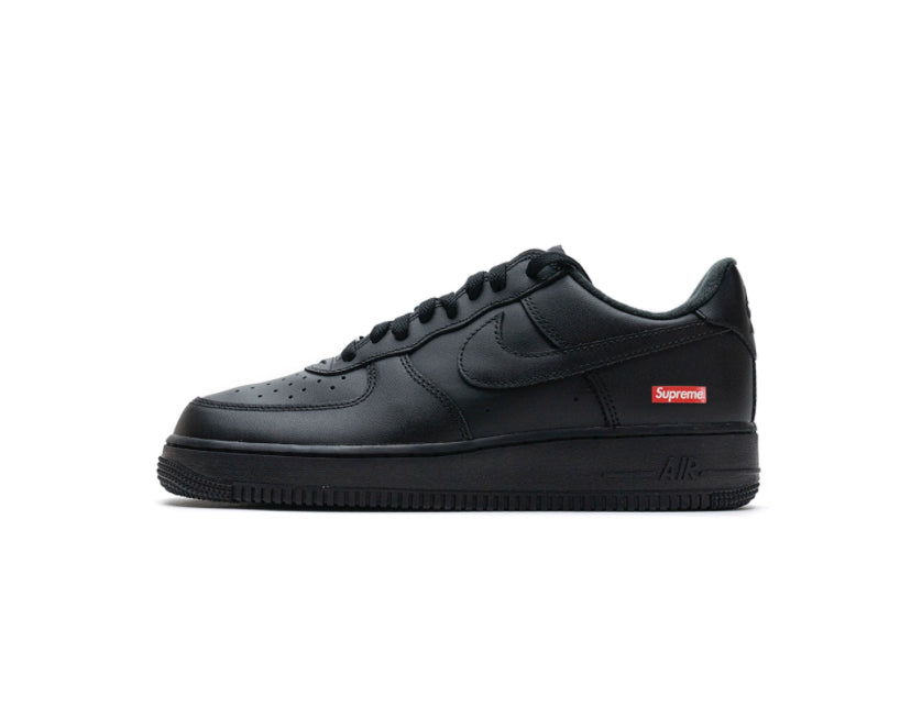 Collab Box Logo Low-Top Sneaker – Streetwear Edition