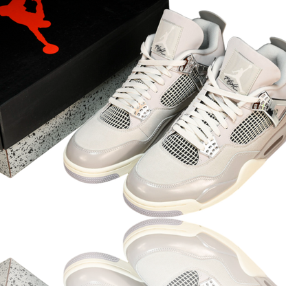 AJ4 Retro WMNS 'Frozen Moments'