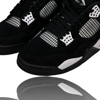 AJ4 Retro 'White Thunder'