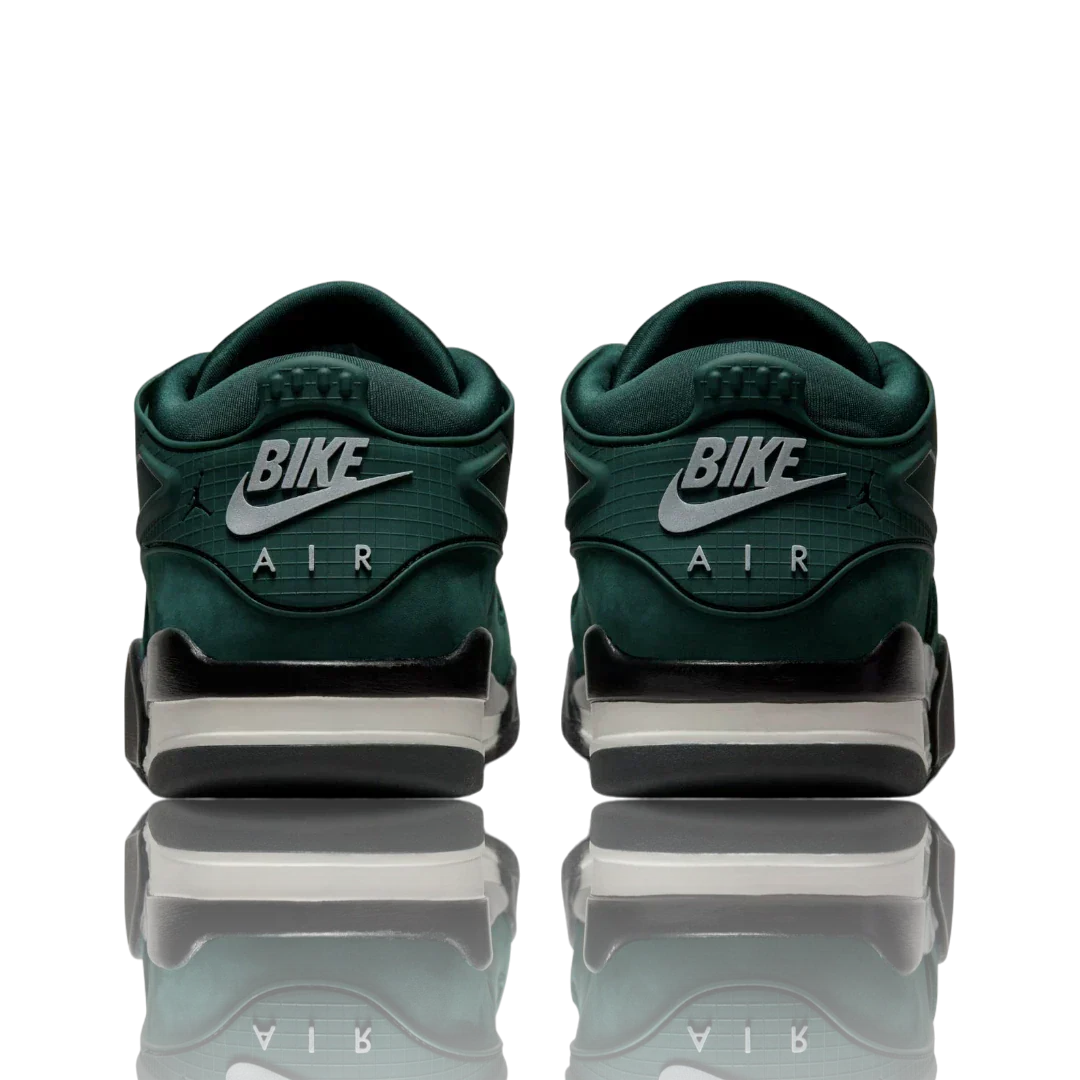 Nigel Sylvester x AJ4 Grandma's Driveway 'Fence Green'