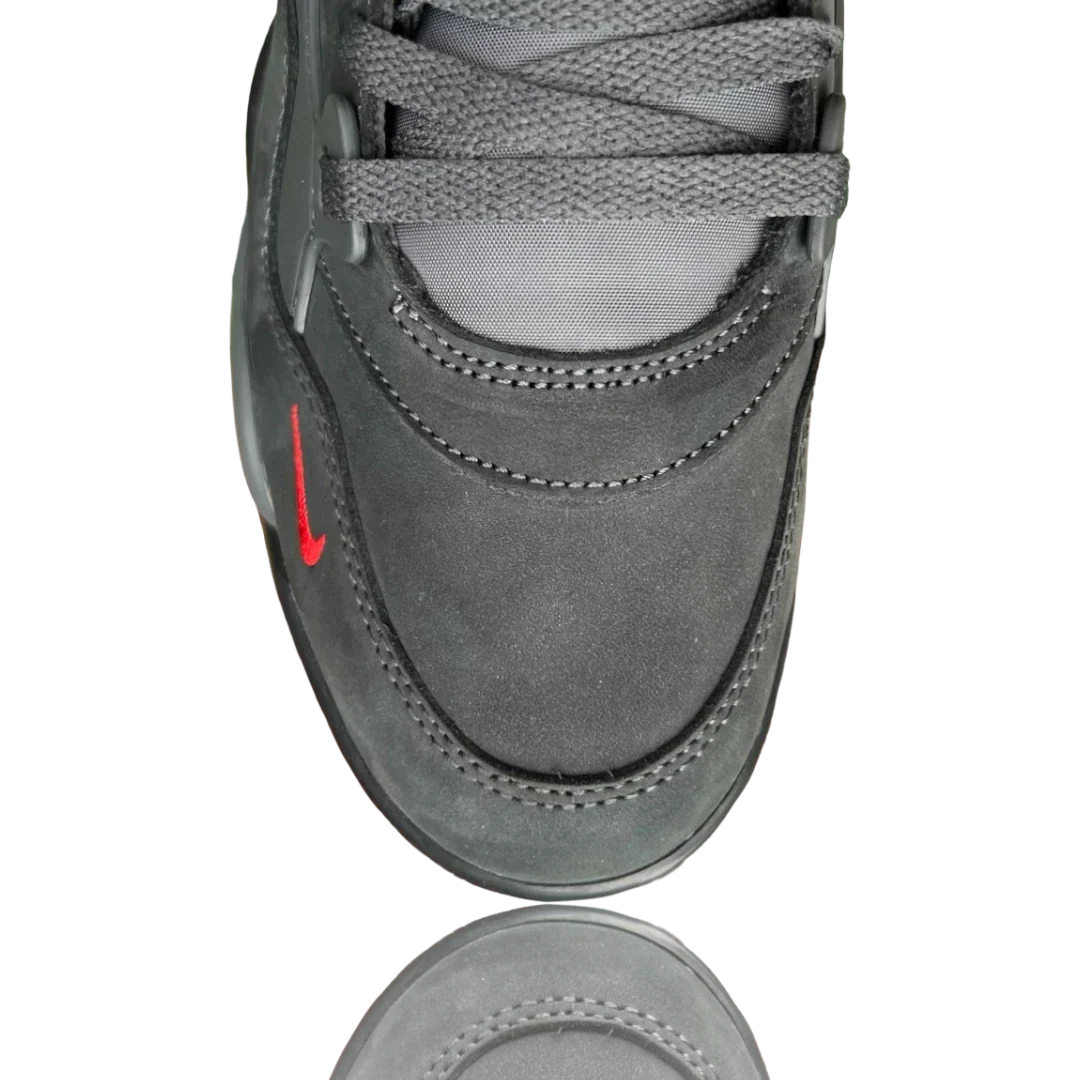 Nigel Sylvester x AJ4 Grandma's Driveway 'Grey'