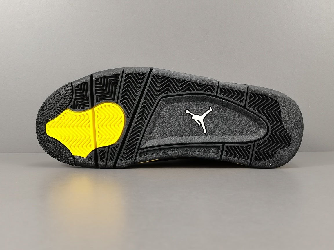 Jordan 4 Thunder - Premium Retro Basketball Sneakers
