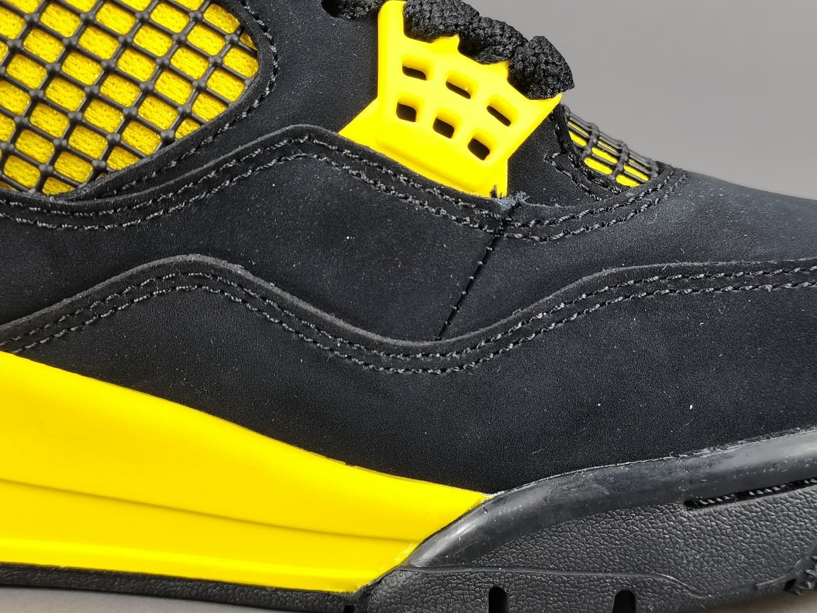 Jordan 4 Thunder - Premium Retro Basketball Sneakers